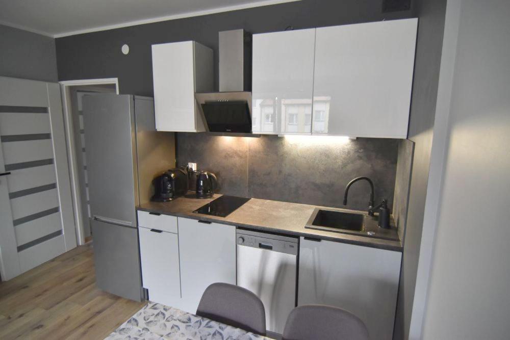グダニスクTrzypokojowy Apartamentアパートメント エクステリア 写真